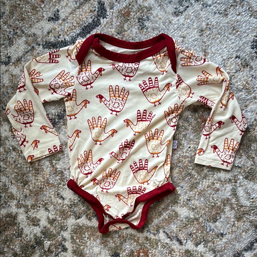 Coconut Pops Hand Turkeys Long Sleeve Onesie Sz 3-6 months